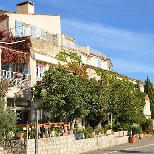 Du Hotel