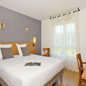 Apartahotel Séjours&affaires Annecy Le Pont Neuf