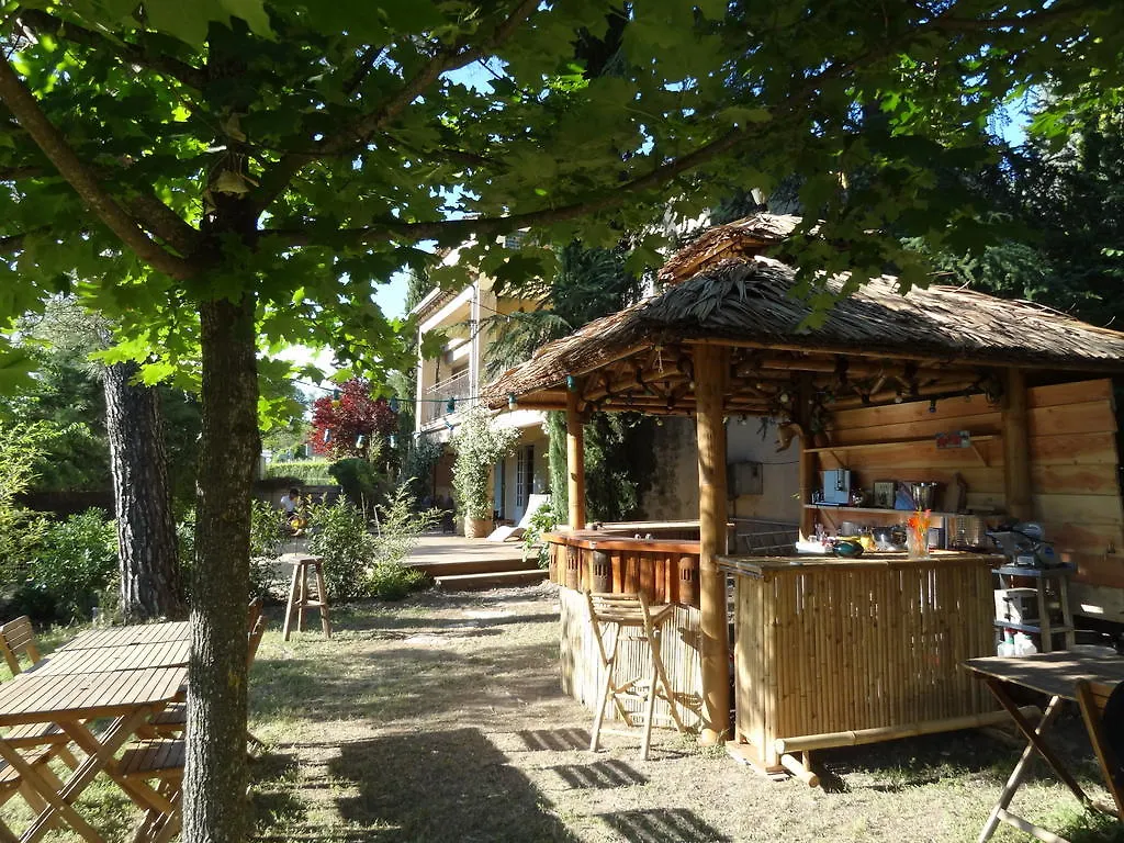 Villa Lumieres Goult Bed & Breakfast